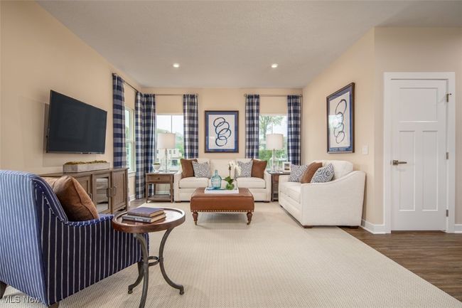 702 Downington Street, House other with 4 bedrooms, 3 bathrooms and null parking in Painesville Township OH | Image 4