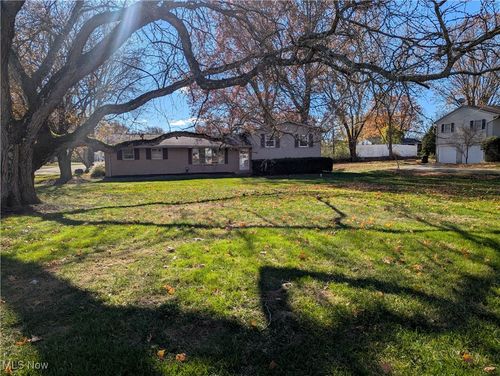 7160 Bretz St Nw, Massillon, OH, 44646-2400 | Card Image