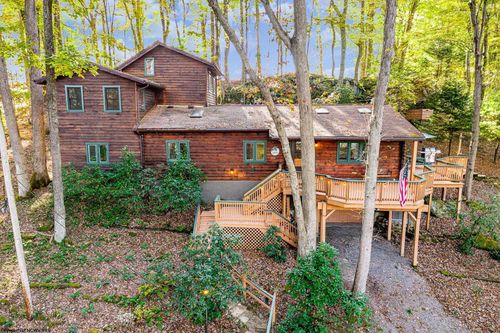 265 Paradise Cir, Morgantown, WV, 26508-3577 | Card Image