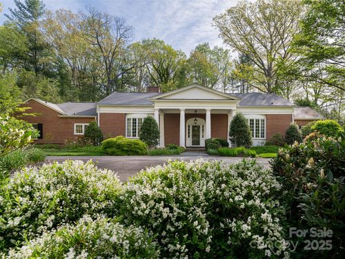 10 Stuyvesant Rd, Asheville, NC, 28803-3023 | Card Image