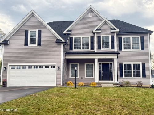 13 Edenfield St, Albany, NY, 12211-1559 | Card Image