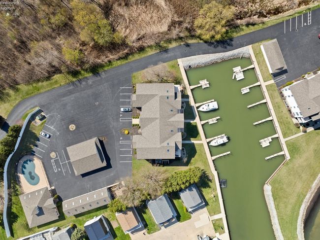 L3F - 6011 E Harbor Rd, Condo with 3 bedrooms, 2 bathrooms and 1 parking in Marblehead OH | Image 74