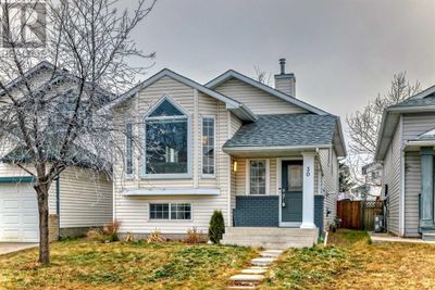 30 San Fernando Cres Ne, House other with 5 bedrooms, 2 bathrooms and 2 parking in Calgary AB | Image 1