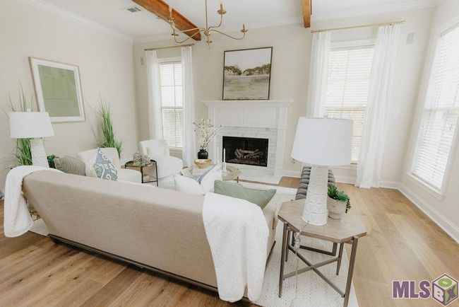 9815 Myrtle Ln, House other with 5 bedrooms, 5 bathrooms and 2 parking in Baton Rouge LA | Image 11