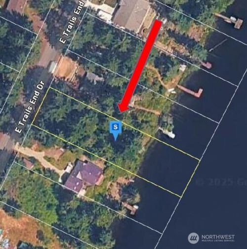 1961 E Trails End Dr, Belfair, WA, 98528-8568 | Card Image