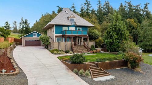 212 Grandview Ave, Camano Island, WA, 98282 | Card Image