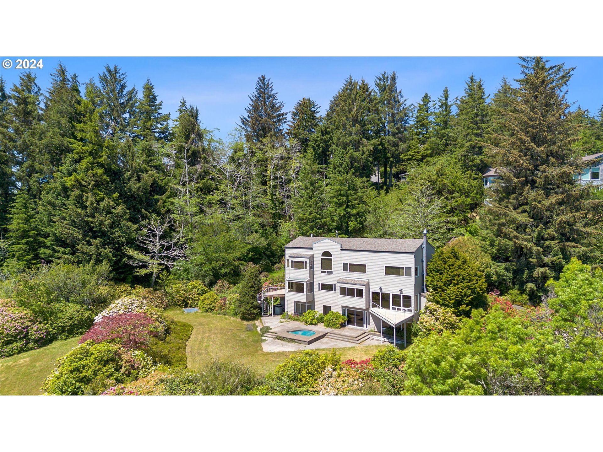 Spruce Way, Newport, OR 97365