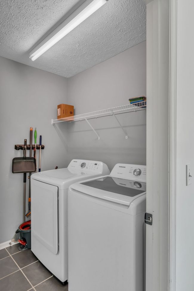 908 Waynewood Ln, House other with 3 bedrooms, 2 bathrooms and 2 parking in Hermitage TN | Image 14