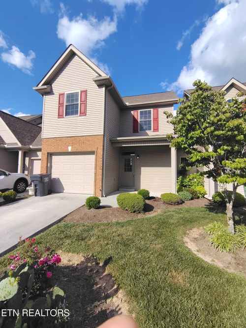 139 Graycyn Ln, Harrogate, TN, 37752-7863 | Card Image