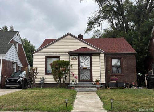 18413 Ferguson St, Detroit, MI, 48235-3012 | Card Image