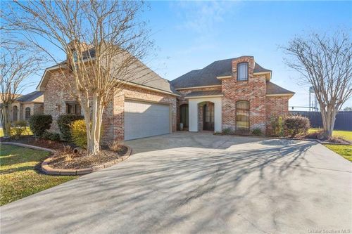 3347 Red Maple Ln, Sulphur, LA, 70665-8710 | Card Image