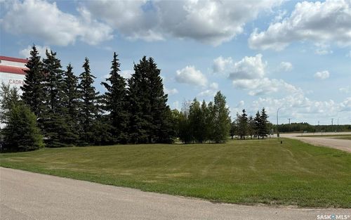 130 3 St E, Glaslyn, SK, S0M0C7 | Card Image