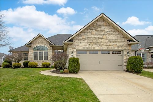 4095 Stone Creek Dr, Wooster, OH, 44691 | Card Image