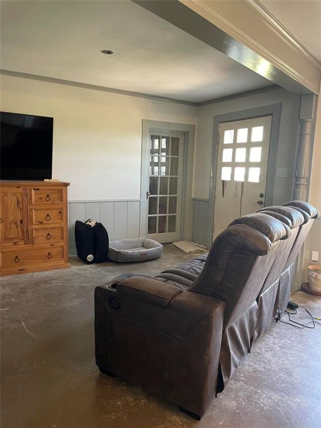 2002 Fm 369 S, House other with 4 bedrooms, 5 bathrooms and 2 parking in Iowa Park TX | Image 12