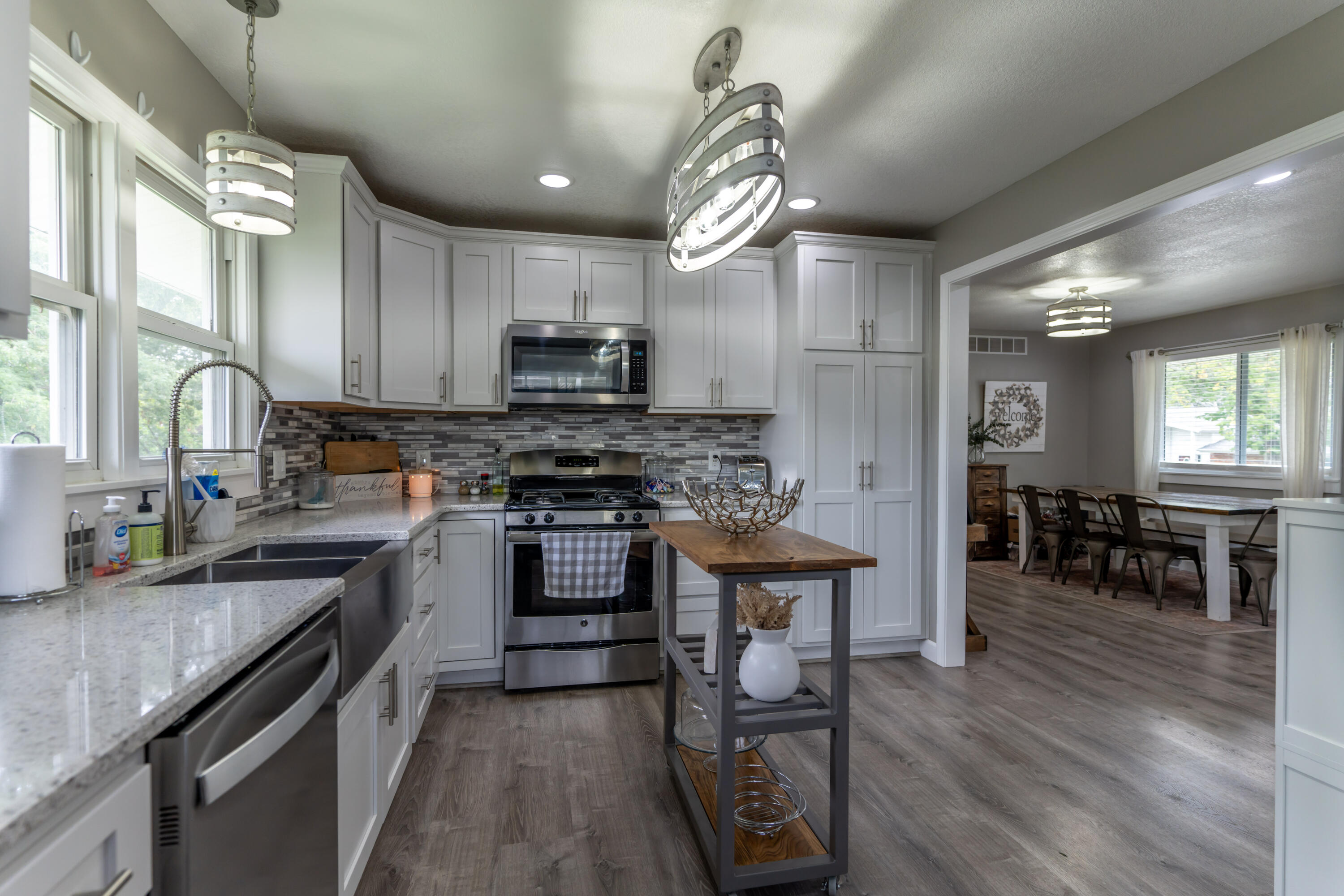 Wendell Ln, Moberly, MO 65270