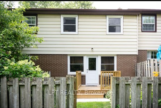 5 - 126 Notch Hill Rd, Condo with 4 bedrooms, 3 bathrooms and 1 parking in Kingston ON | Image 35