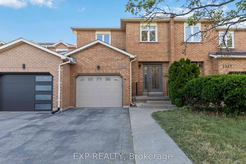 2239 Shipwright Rd, Oakville, ON, L6M3E2 | Card Image