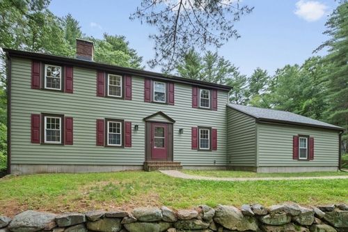 16 Merrills Way, Rowley, MA, 01969-1300 | Card Image