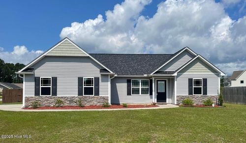 233 Breakwater Dr, Sneads Ferry, NC, 28460-1401 | Card Image