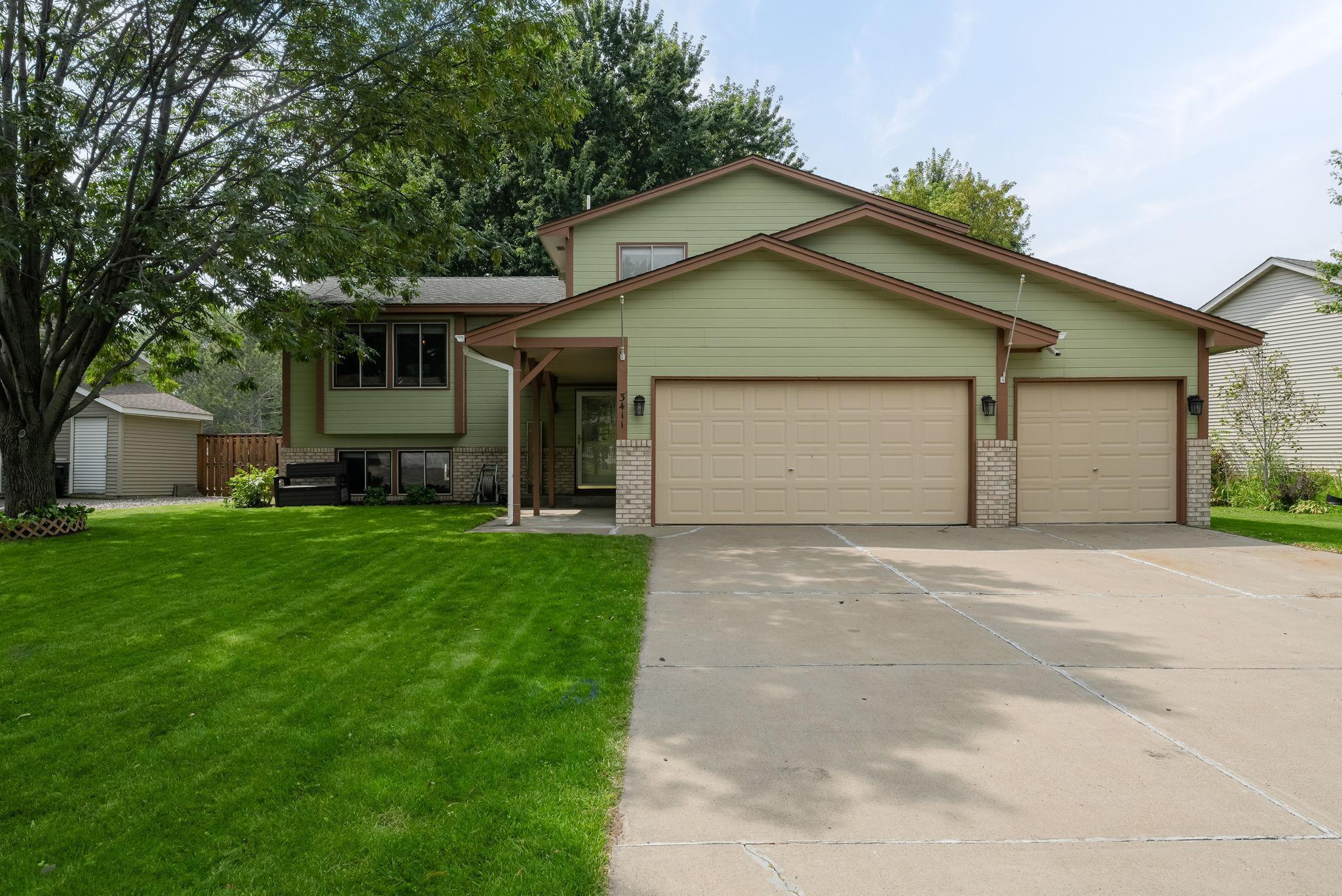 Quarry Ave, Anoka, MN 55303