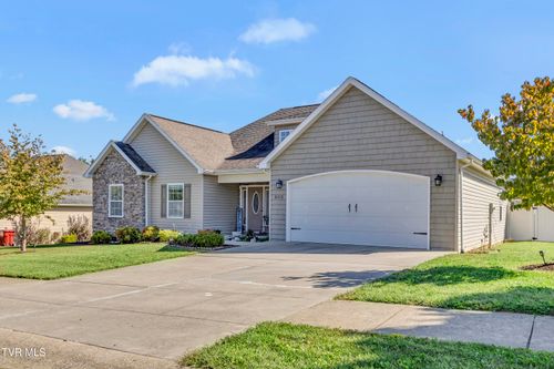 205 Blackwood Way, Johnson City, TN, 37615-2625 | Card Image