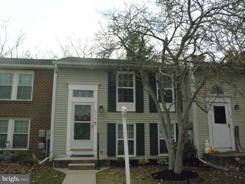 516 Brighton Pl, ESSEX, MD, 21221-1735 | Card Image