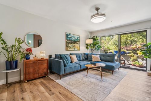 242 Sandpiper Court, Novato, CA, 94949 | Card Image