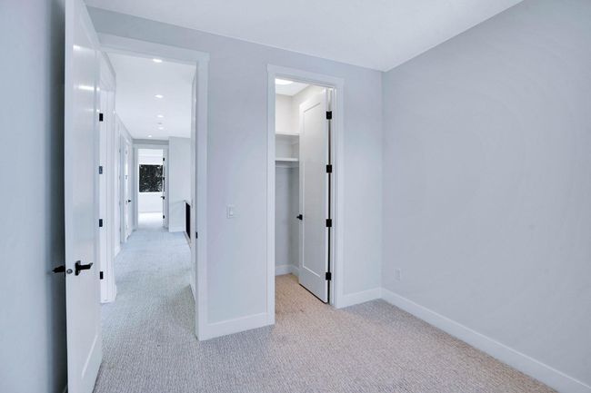 111 28 Ave Ne, House other with 4 bedrooms, 4 bathrooms and 2 parking in Calgary AB | Image 41