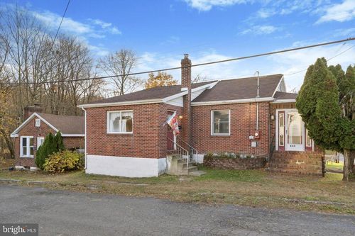 400 S Nice St, FRACKVILLE, PA, 17931-2112 | Card Image