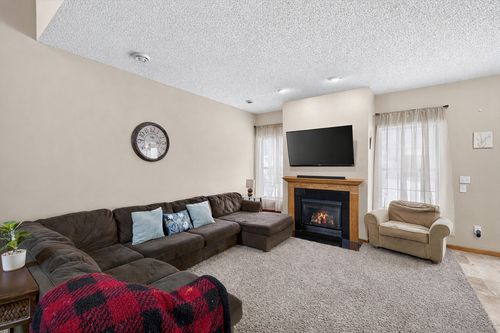 unit-5-6902 139th Ln Nw, Ramsey, MN, 55303-4827 | Card Image