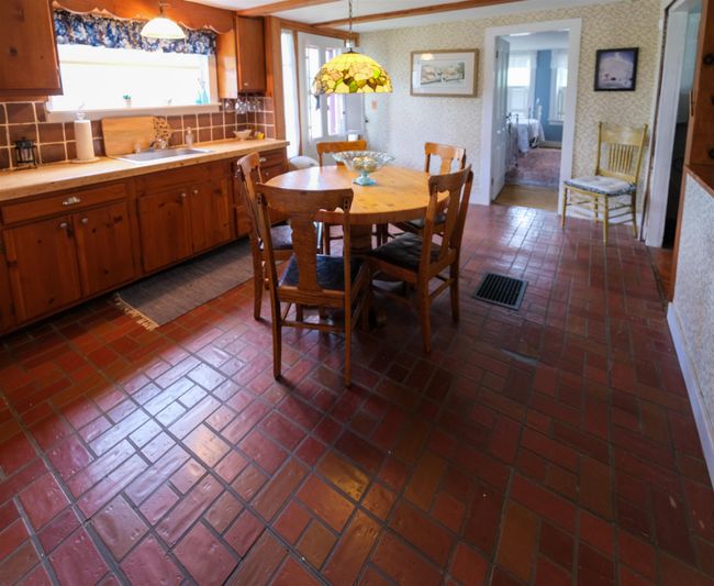 761 Main St, House other with 6 bedrooms, 2 bathrooms and null parking in Proctorsville VT | Image 7