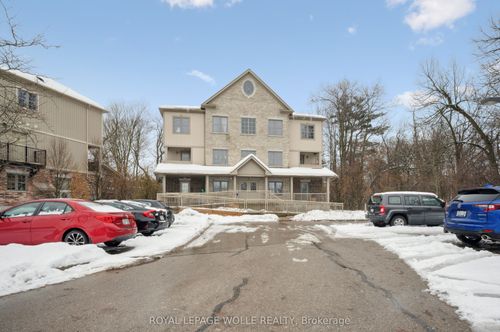 5b-255 Maitland St, Kitchener, ON, N2R0C8 | Card Image