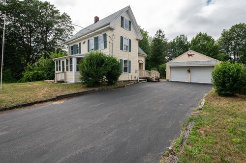 6 Smith Corner Rd, Plaistow, NH, 03865-2329 | Card Image