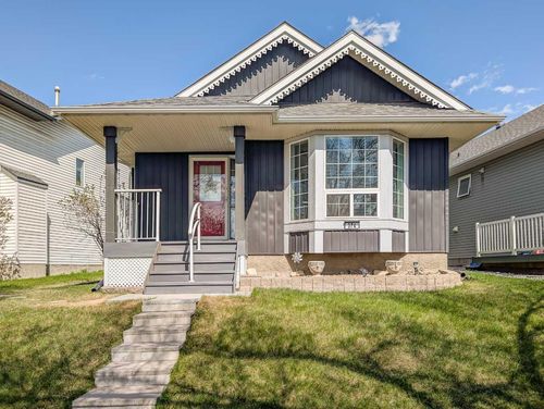 374 Martindale Blvd Ne, Calgary, AB, T3J3M1 | Card Image
