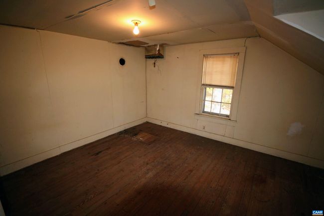 1367 S Constitution Rte, House other with 4 bedrooms, 1 bathrooms and null parking in DILLWYN VA | Image 69