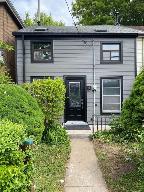 396 Macnab St N, Hamilton, ON, L8L1L1 | Card Image