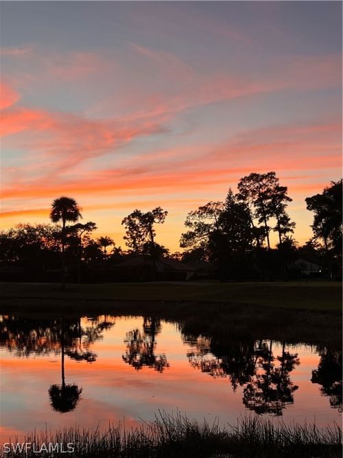 105 Cherry Hill Ct, NAPLES, FL, 34113-8931 | Card Image