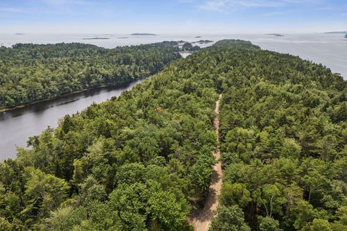 3923 Gun Point Road, Harpswell, ME, 04079 | Card Image