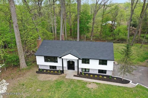 4 Blue Hills Dr, Holmdel, NJ, 07733-2218 | Card Image