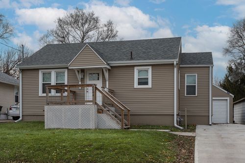 2204 Lay St, Des Moines, IA, 50317-6216 | Card Image