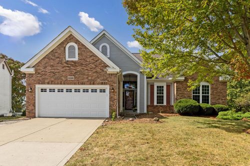 6216 Meriden Ct, Canal Winchester, OH, 43110-9109 | Card Image