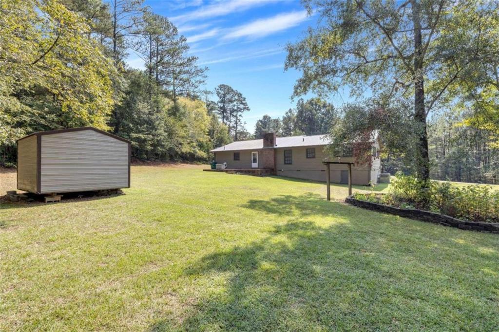 Spring Ct, Oxford, GA 30054