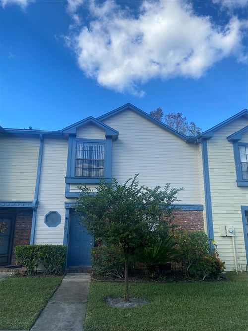 2864 Wareham Ct, CASSELBERRY, FL, 32707-5890 | Card Image