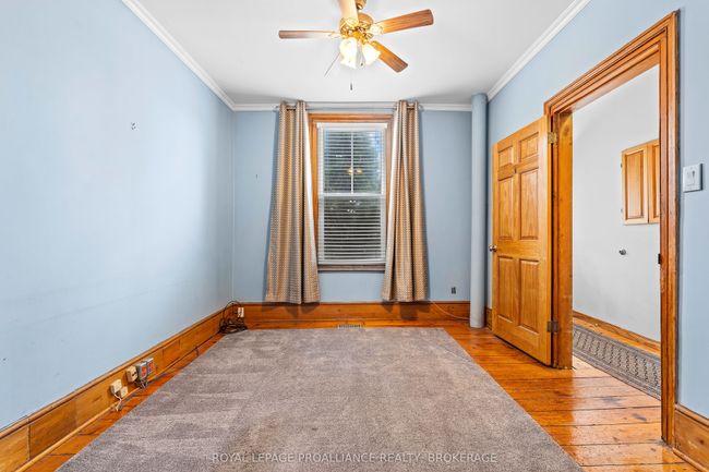 270 Wellington St, House attached with 2 bedrooms, 2 bathrooms and null parking in Kingston ON | Image 7