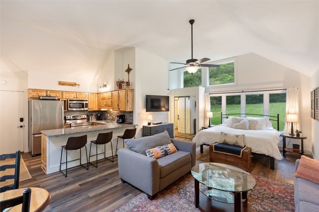 1909 - 260 River Run, Condo with 1 bedrooms, 1 bathrooms and null parking in Sapphire NC | Image 12