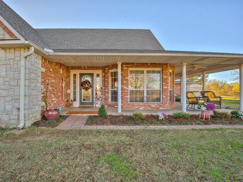 16574 N County Road 3400, Stratford, OK, 74872-7029 | Card Image