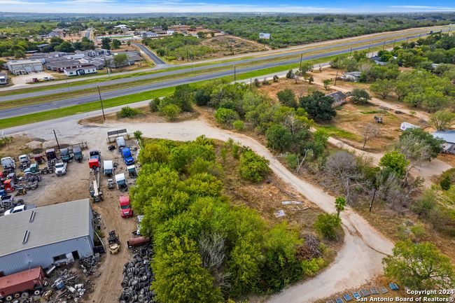 16825 Interstate 35 S, Home with 0 bedrooms, 0 bathrooms and null parking in Atascosa TX | Image 5