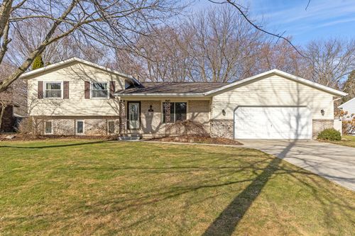 1335 Sierra Ave, Walker, MI, 49534-2255 | Card Image