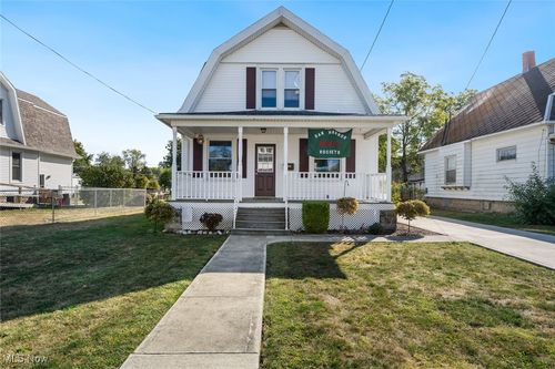 414 N Church St, Oak Harbor, OH, 43449-1114 | Card Image