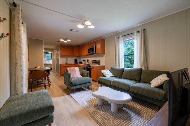 506 Woodvine Ln, House other with 3 bedrooms, 1 bathrooms and null parking in Somerville TX | Image 10